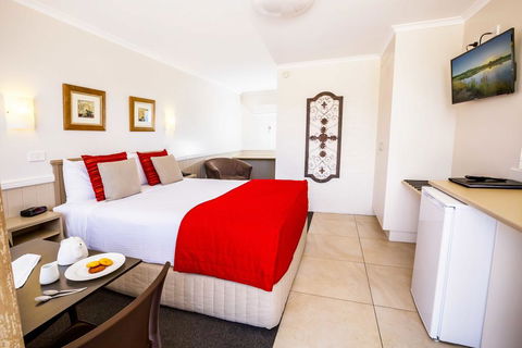Apple & Grape Motel - Accommodation Rockhampton 1