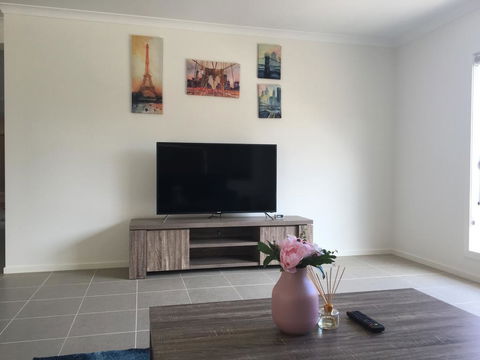 Apple House Point Cook - Accommodation Rockhampton 1
