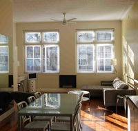 Apt - Dance Loft Conversion - Accommodation Rockhampton