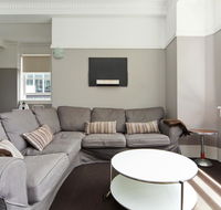 Apt - Sunny with Views - Accommodation Rockhampton