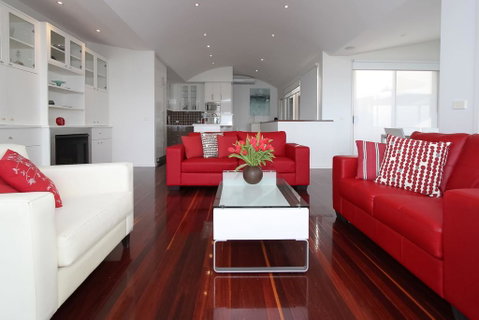 Aqua Luna - Accommodation Rockhampton 0