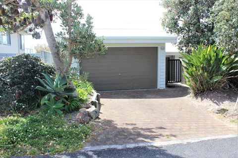 AQUA VIEW - Accommodation Rockhampton 2