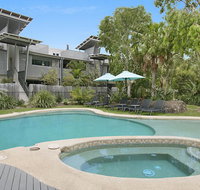 AquawatersBelongil - Accommodation Rockhampton