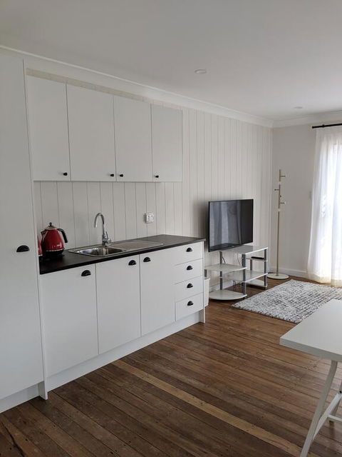 Araluen Motor Lodge - Accommodation Rockhampton 2