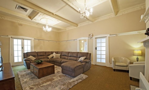 Arch On Mellool - Accommodation Rockhampton 3