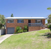 Argyle Cottage' 41 Argyle Avenue - great family home for holidays - Accommodation Rockhampton