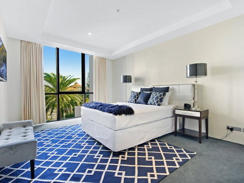 Aria Private 3 Bed In The Heart Of Broadbeach - Accommodation Rockhampton 2