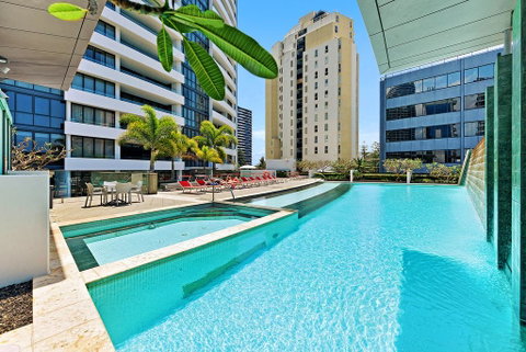 Aria Private 3 Bed In The Heart Of Broadbeach - Accommodation Rockhampton 1
