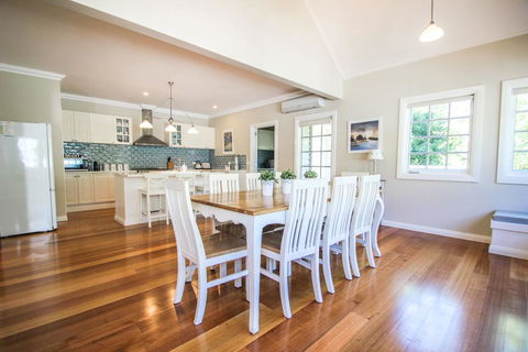 Arlington - Accommodation Rockhampton 3