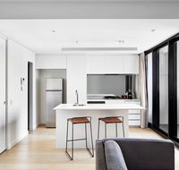 Art Series - The Johnson - Accommodation Rockhampton
