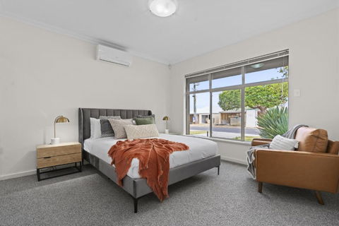 Luxury On Lewes - Accommodation Rockhampton 2