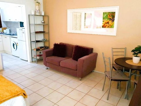 M104 West Perth Studio Apartment Near Kings Park - Accommodation Rockhampton 0