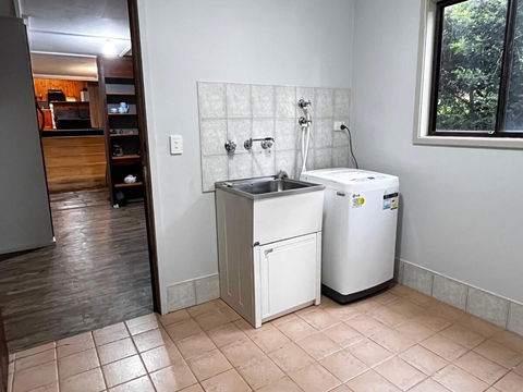 Mannland Cottage Retreat - Accommodation Rockhampton 3
