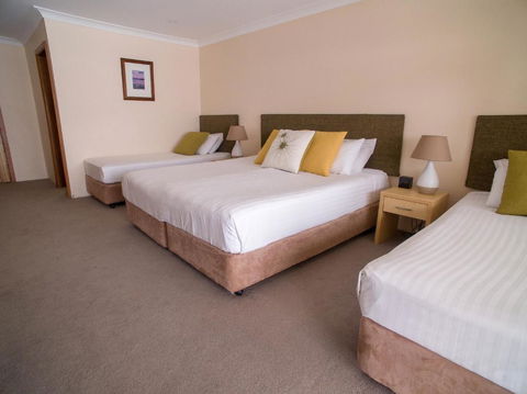 Marritz Hotel - Accommodation Rockhampton 3