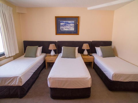 Marritz Hotel - Accommodation Rockhampton 2