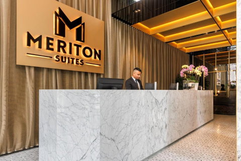 Meriton Suites Melbourne - Accommodation Rockhampton 2