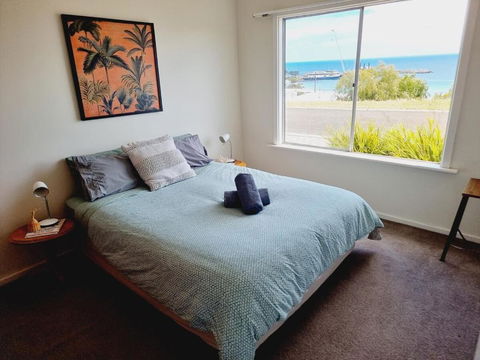 Mint - Accommodation Rockhampton 2