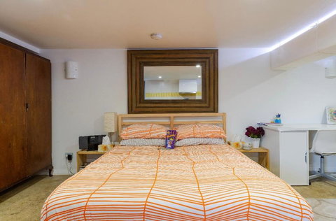Modern & Homely Comfort - Accommodation Rockhampton 1