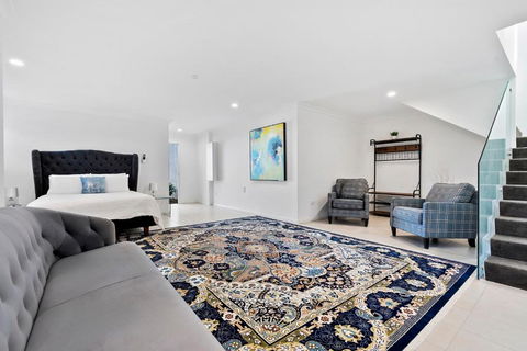 Mount Archer Manor - Accommodation Rockhampton 1