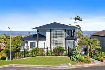 Mount Archer Manor with Accommodation Rockhampton