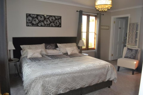 Mulberry Cottage Unique B&B Accommodation - Accommodation Rockhampton 1