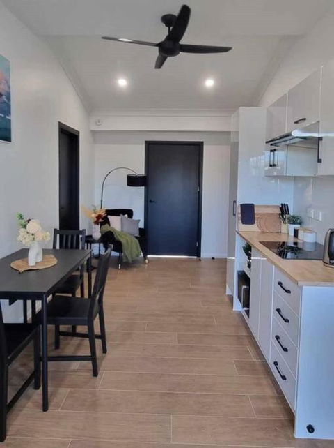 Murray Lane Cozy Hideaway - Accommodation Rockhampton 0