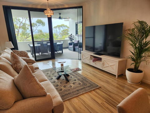 Nautilus Ocean Vista - Accommodation Rockhampton 1
