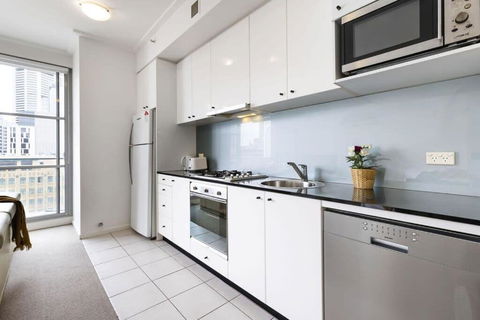 NEW! A Comfy & Stylish Apt Next To Darling Harbour - Accommodation Rockhampton 3