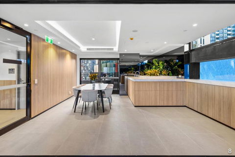 NEW Chic Stature Southbank 2 Bd - Accommodation Rockhampton 2