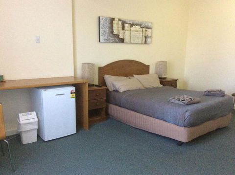 New Whyalla Hotel - Accommodation Rockhampton 2