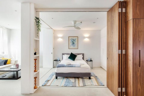 New York Warehouse Style In A Modern Passive House - Accommodation Rockhampton 0