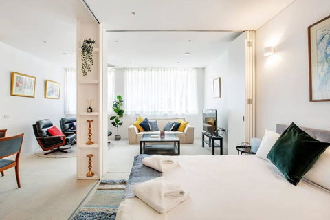 New York Warehouse Style In A Modern Passive House - Accommodation Rockhampton 2