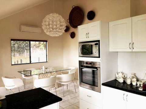 Noosa Hinterland Acreage Close To The Beach - Accommodation Rockhampton 3