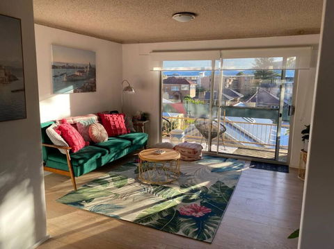 North Beach Getaway - Accommodation Rockhampton 0