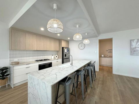 North Beach Hamptons - Accommodation Rockhampton 3