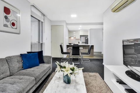 North Sydney Corporate Apartment MIL2251106 - Accommodation Rockhampton 0