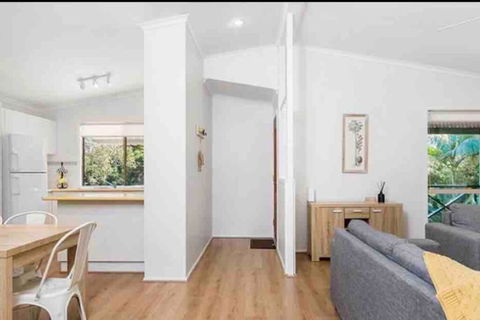 NORTH BYRON BEACH HOUSE Surf Sun Sand - Accommodation Rockhampton 3
