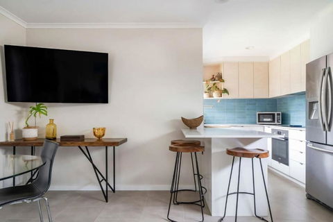 Oak Retreat Bliss By The Beach - Accommodation Rockhampton 1
