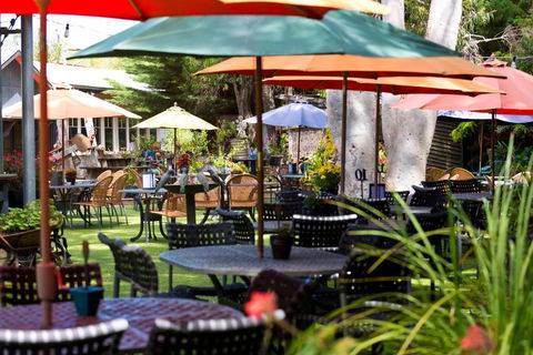 Oakdene Vineyards Guesthouse - Accommodation Rockhampton 0