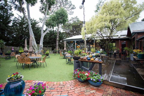 Oakdene Vineyards Guesthouse - Accommodation Rockhampton 1
