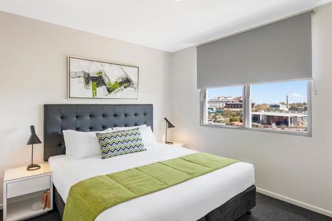Oaks Brisbane Woolloongabba Suites - Accommodation Rockhampton 1