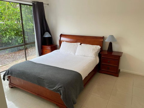 OCEAN GET AWAY - Accommodation Rockhampton 3