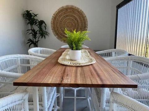 Ocean View Townhouse - Accommodation Rockhampton 1