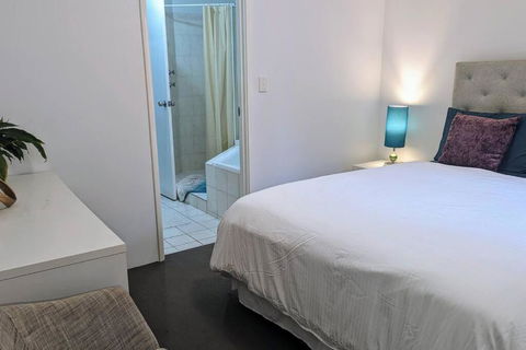 Ocean Villa - Accommodation Rockhampton 2