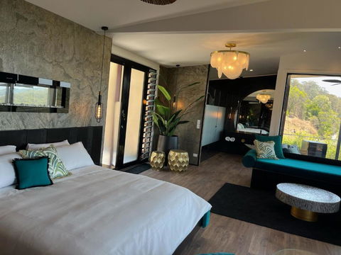 On Eagle Wings Mountain Retreat & Spa - Accommodation Rockhampton 3