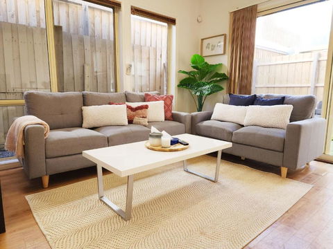 On The Beach, Kids & Pets Friendly - Accommodation Rockhampton 1