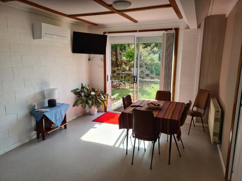 Orchard 2 Bedroom Apartment In Devonport - Accommodation Rockhampton 1