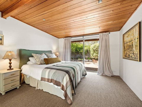Orchard Homestead Countryside Retreat - Accommodation Rockhampton 1