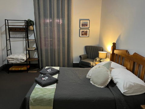 Oriental Hotel Tumut - Accommodation Rockhampton 1