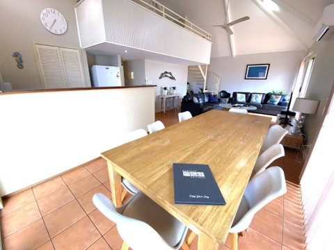 Osprey Holiday Village Unit 117 - Accommodation Rockhampton 0